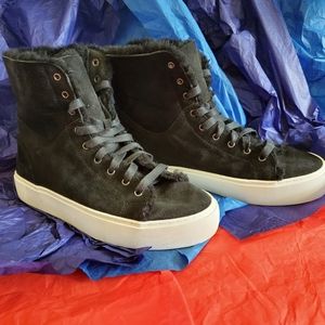 Uggs Beven High Top Fur lined Women's Size 8 1/2